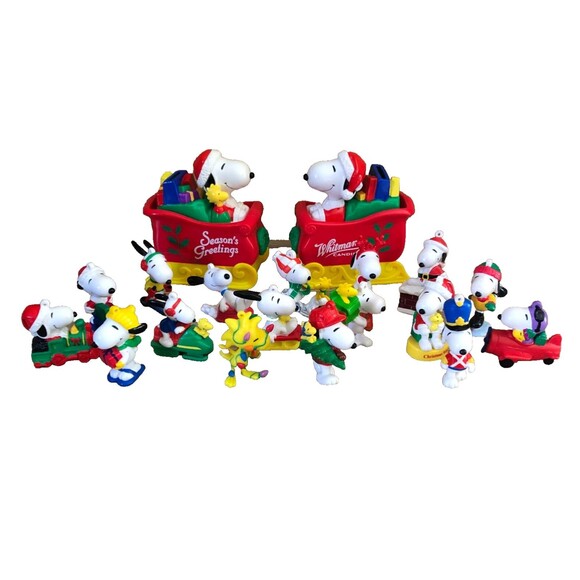 Lot of 17 Vintage Peanuts Snoopy Christmas Ornaments + 2 Snoopy Woodstock Banks - Picture 1 of 7